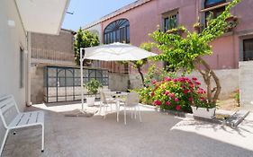 Locazione Turistica Bougainvillea Home